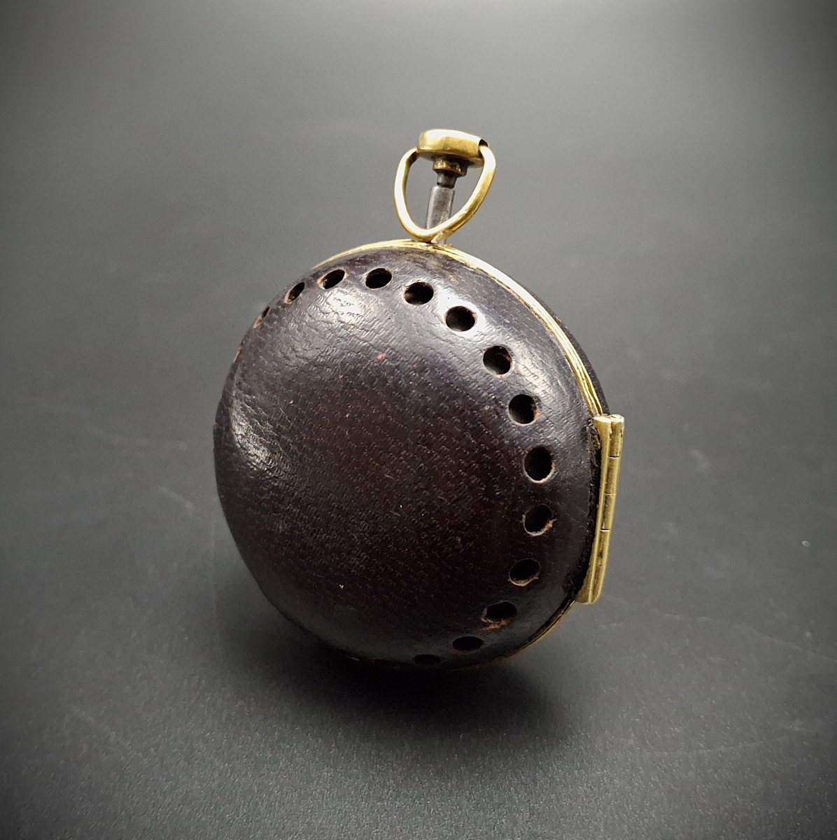 Rare Montre Oignon à  Répétition, XVII siècle, Jean Godde Laisne, 1695.-photo-4