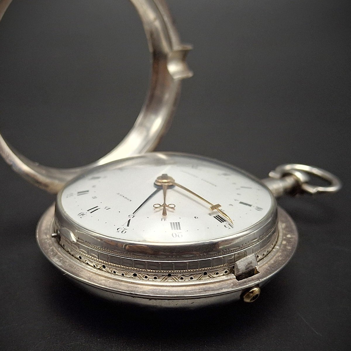 Rare Montre Gousset  échappement a cylindre, répétition et calendrier, fin de 700-photo-1