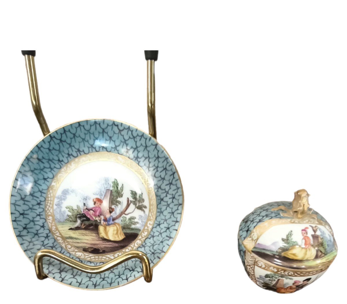 Tasse Et Soucoupe En Porcelaine De Meissen-photo-2