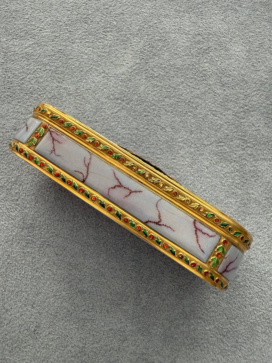 Gold And Enamel Snuffbox, Paris, Circa 1800-photo-4