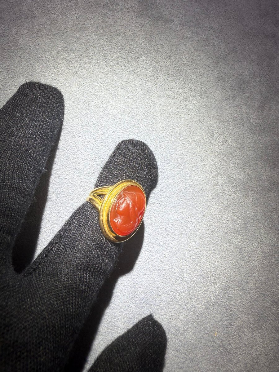 Antique 18 Kt Gold Ring With Red Carnelian Intaglio Of Minerva-photo-3