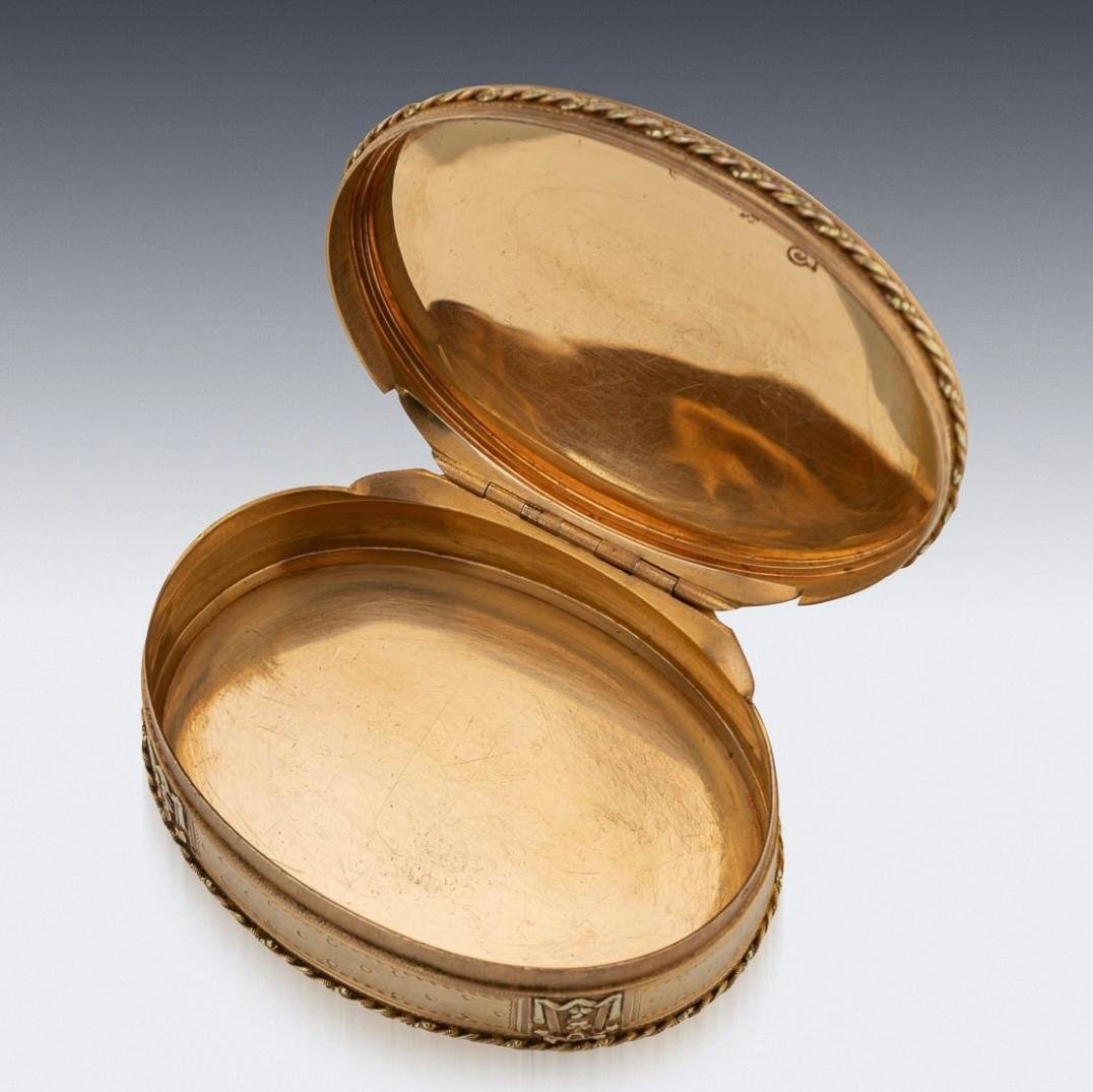 Two-colour Gold Oval Snuff Box, Paris, C. 1780–1790, Louis XVI Period-photo-4