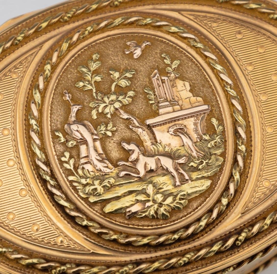Two-colour Gold Oval Snuff Box, Paris, C. 1780–1790, Louis XVI Period-photo-3