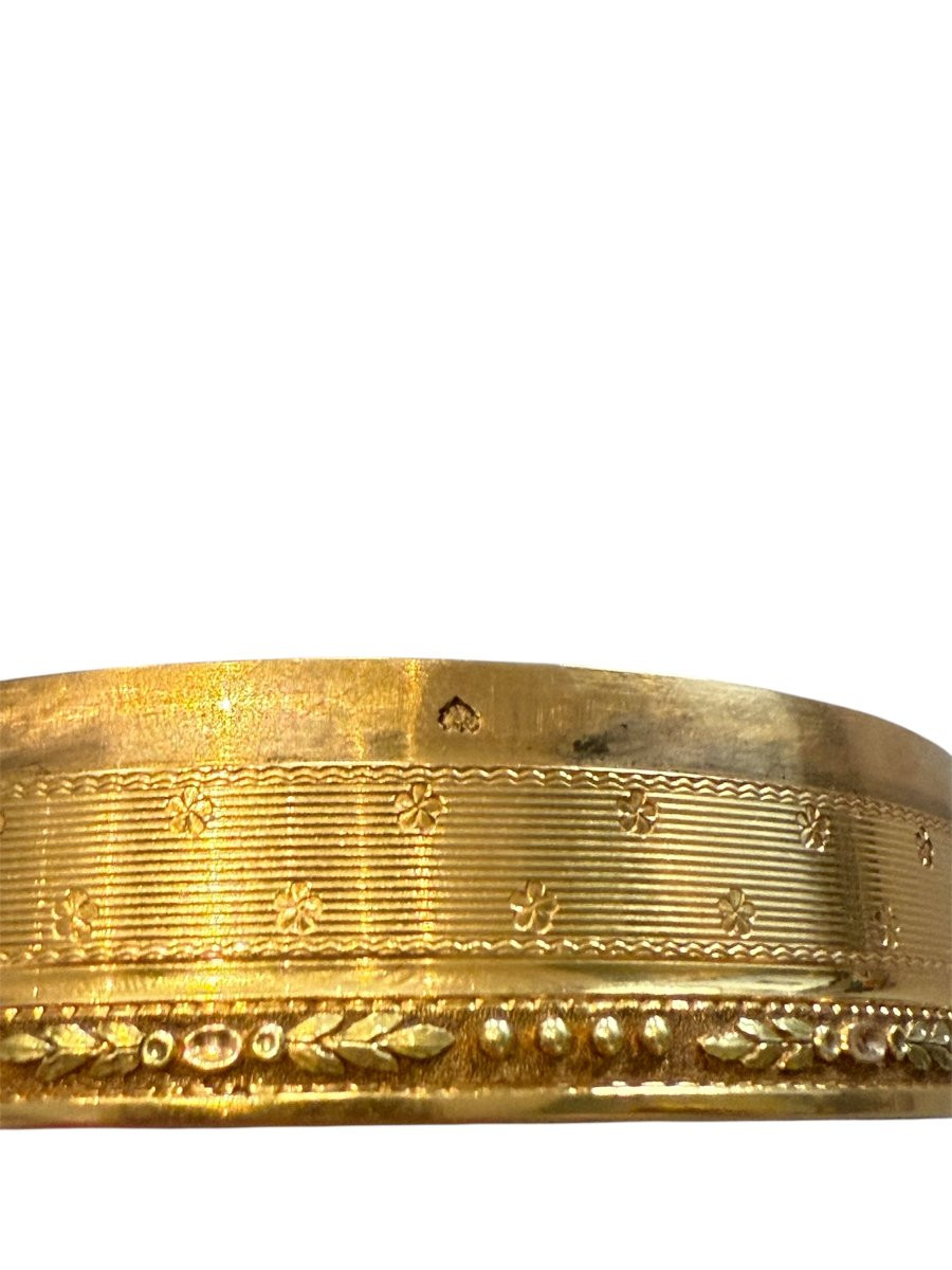 Round Three-colour Gold Snuffbox, Georges Antoine Crozet, Paris, 1781–1783-photo-4