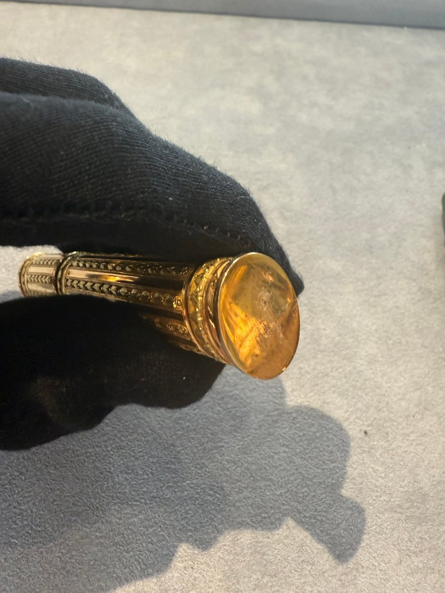 Étui en or avec son étui d’origine en cuir de lézard  France, Paris, vers 1770-photo-2