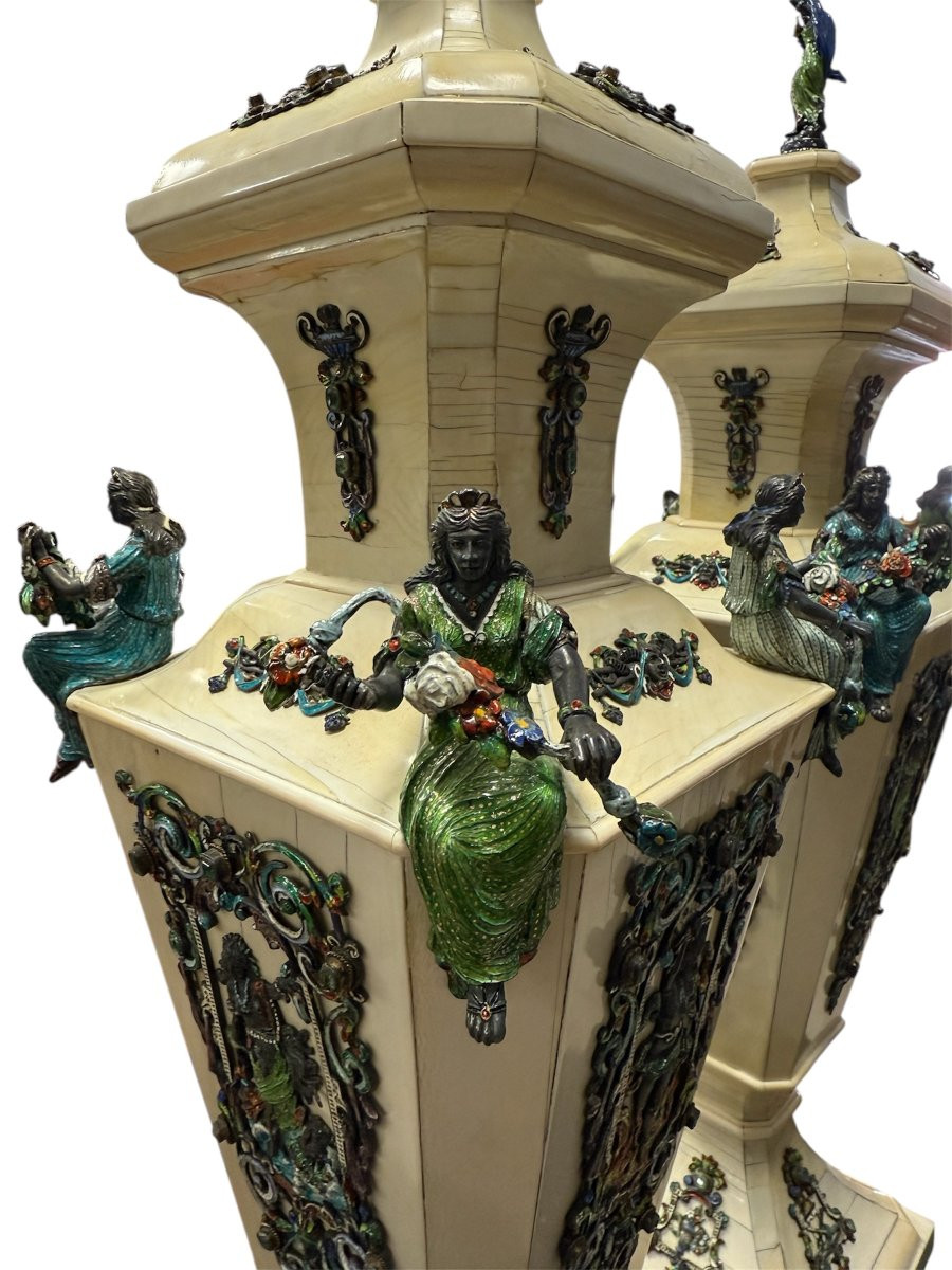 Pair Of Ivory And Polychrome Enamel Vases, Vienna, 19th Century-photo-3