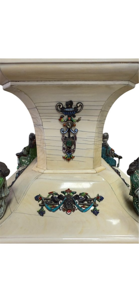Pair Of Ivory And Polychrome Enamel Vases, Vienna, 19th Century-photo-3