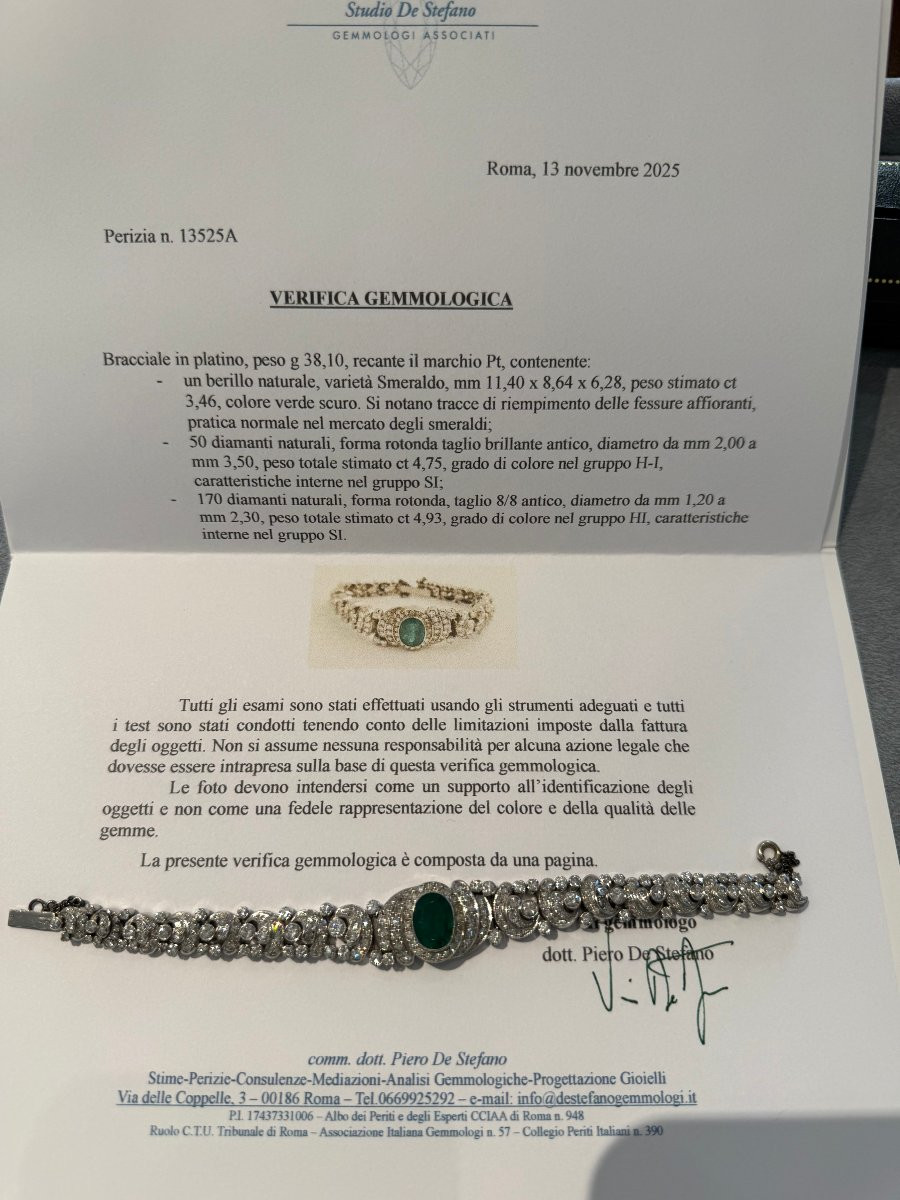 Platinum Bracelet With Emerald And Diamonds-photo-4