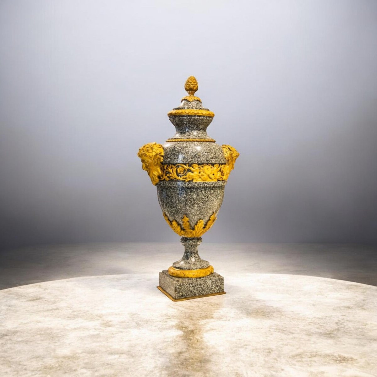 Paire De Vases Français En Porphyre Gris, Attribués à Pierre-philippe Thomire (1751-1843)-photo-4