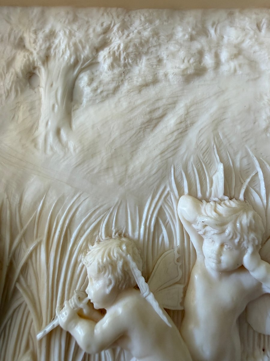 Plaque en ivoire sculpté aux putti ailés et au héron Allemagne, seconde moitié du XIXe siècle-photo-3