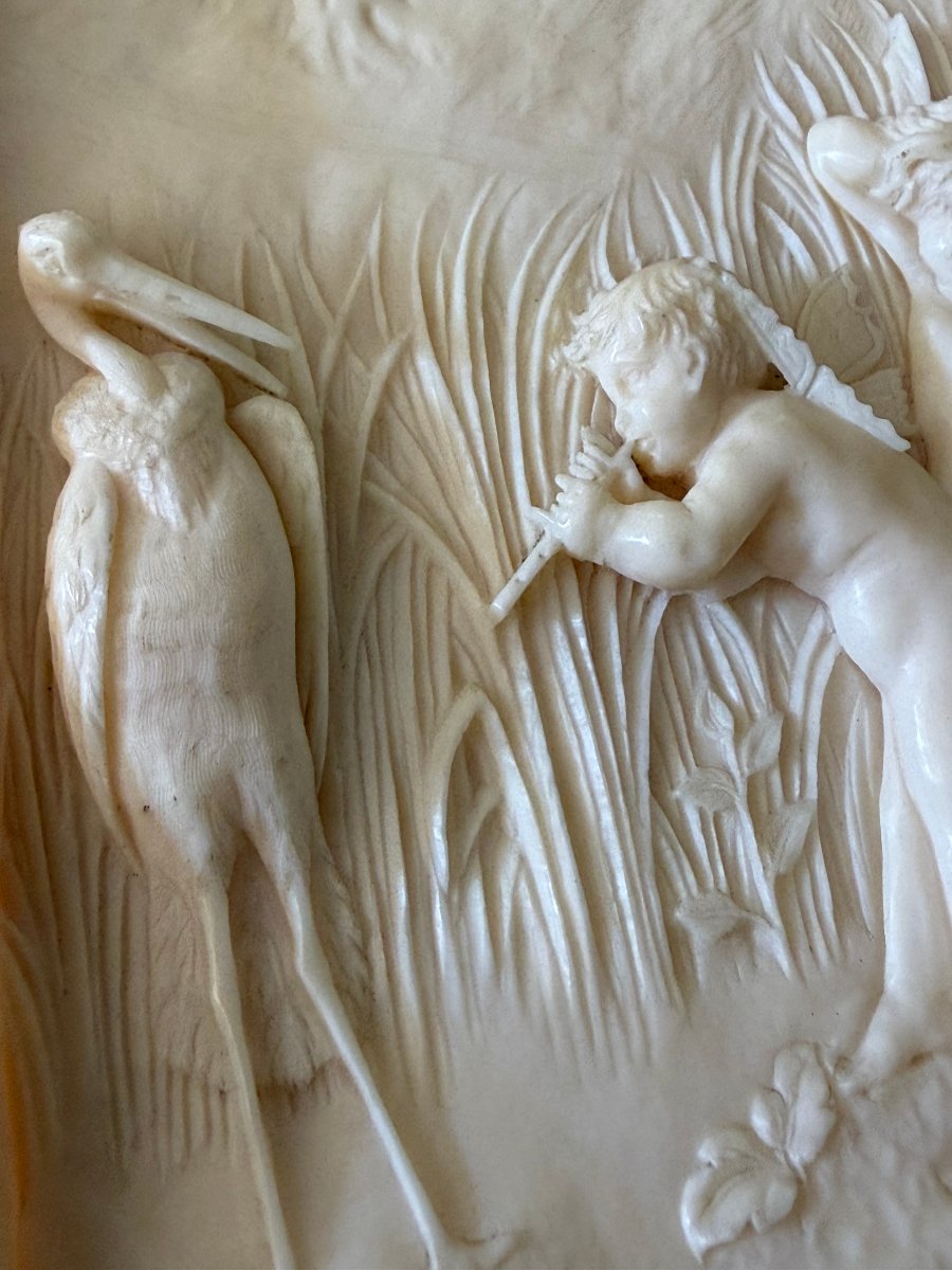 Plaque en ivoire sculpté aux putti ailés et au héron Allemagne, seconde moitié du XIXe siècle-photo-7