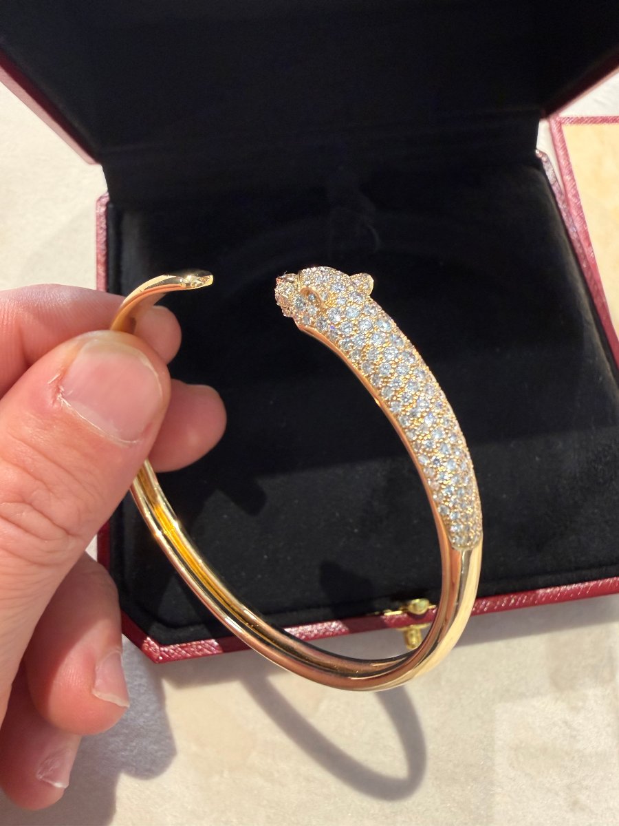 Bracelet Cartier Panthère de Cartier Petit Modèle Half-Pavé en Or Jaune 18 Carats avec Diamants-photo-3