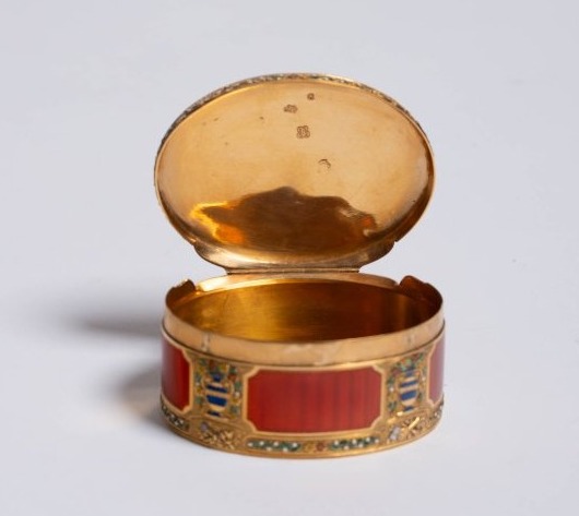 Importante tabatière française en or polychrome et émaux – XIXᵉ siècle-photo-5