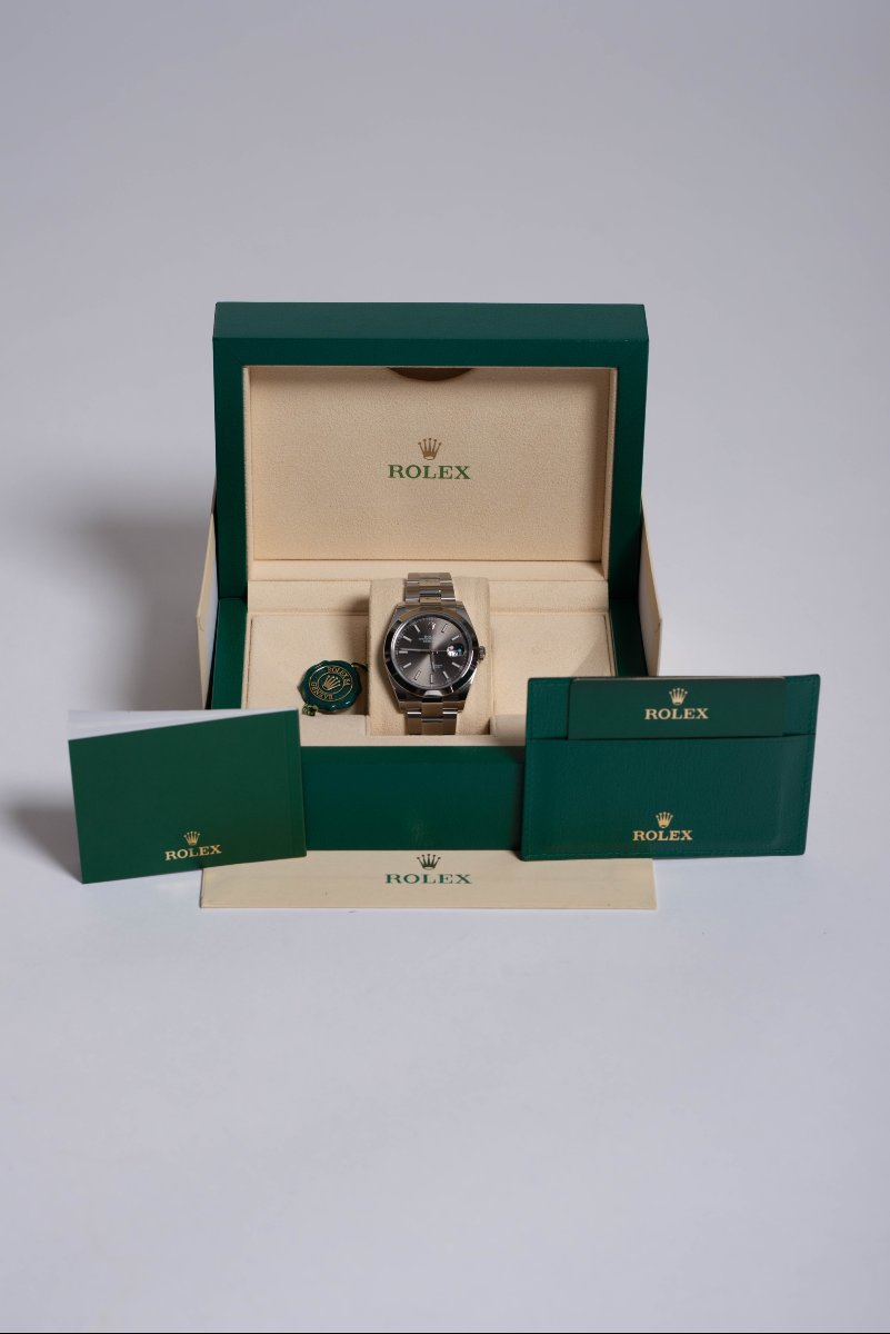 Rolex Oyster Perpetual Datejust 41 Ref. 126300 – Complete Set – Never Worn (2022)-photo-2