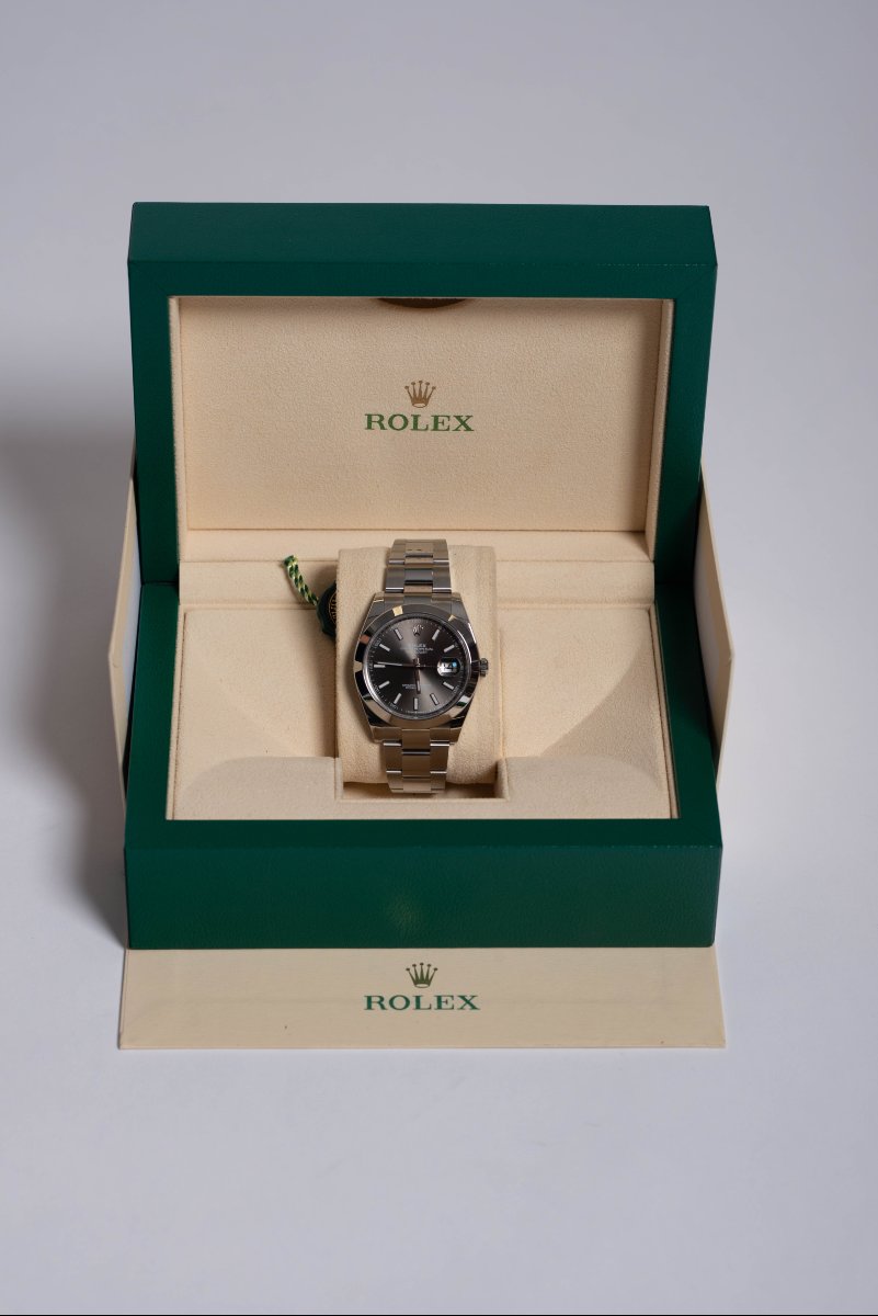 Rolex Oyster Perpetual Datejust 41 Ref. 126300 – Complete Set – Never Worn (2022)-photo-1