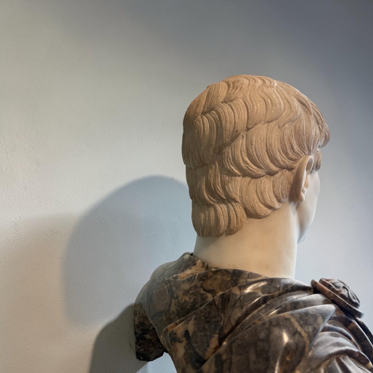 Buste d’empereur romain, probablement Caligula Rome, milieu du XIXe siècle-photo-2