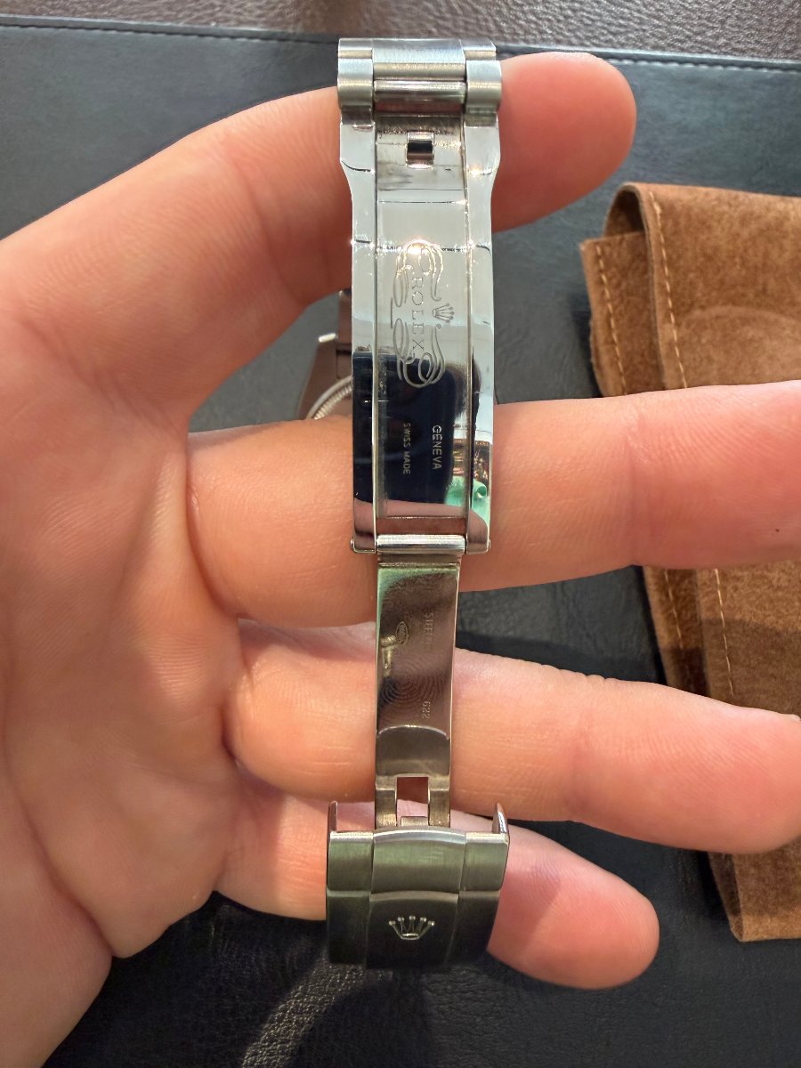 Rolex Oyster Perpetual 34 – Cadran Bleu 3-6-9-photo-4