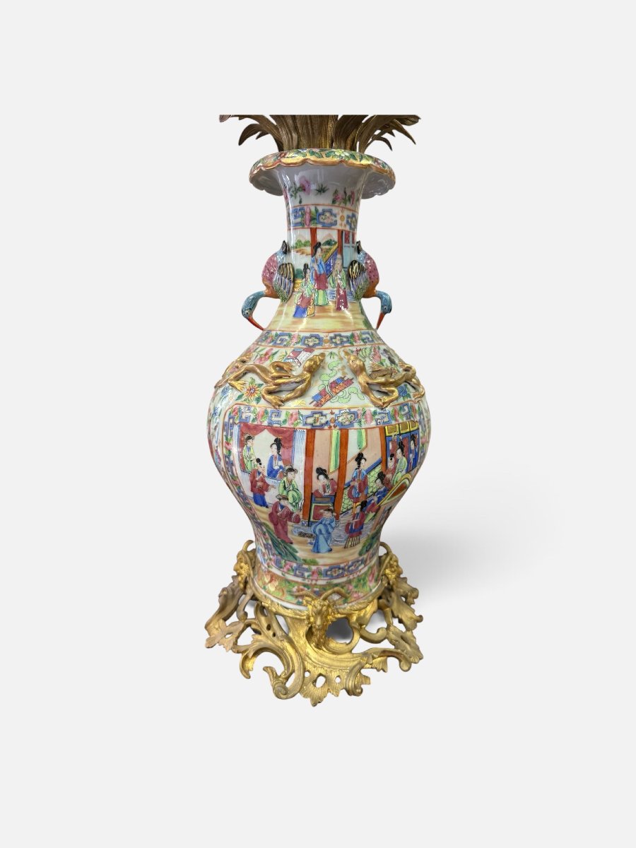 An Important Pair Of Large Chinese Canton Porcelain Vases-photo-2