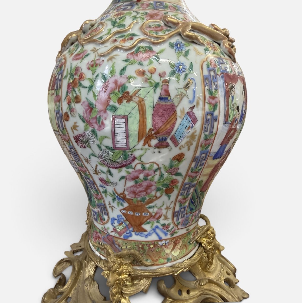 An Important Pair Of Large Chinese Canton Porcelain Vases-photo-4