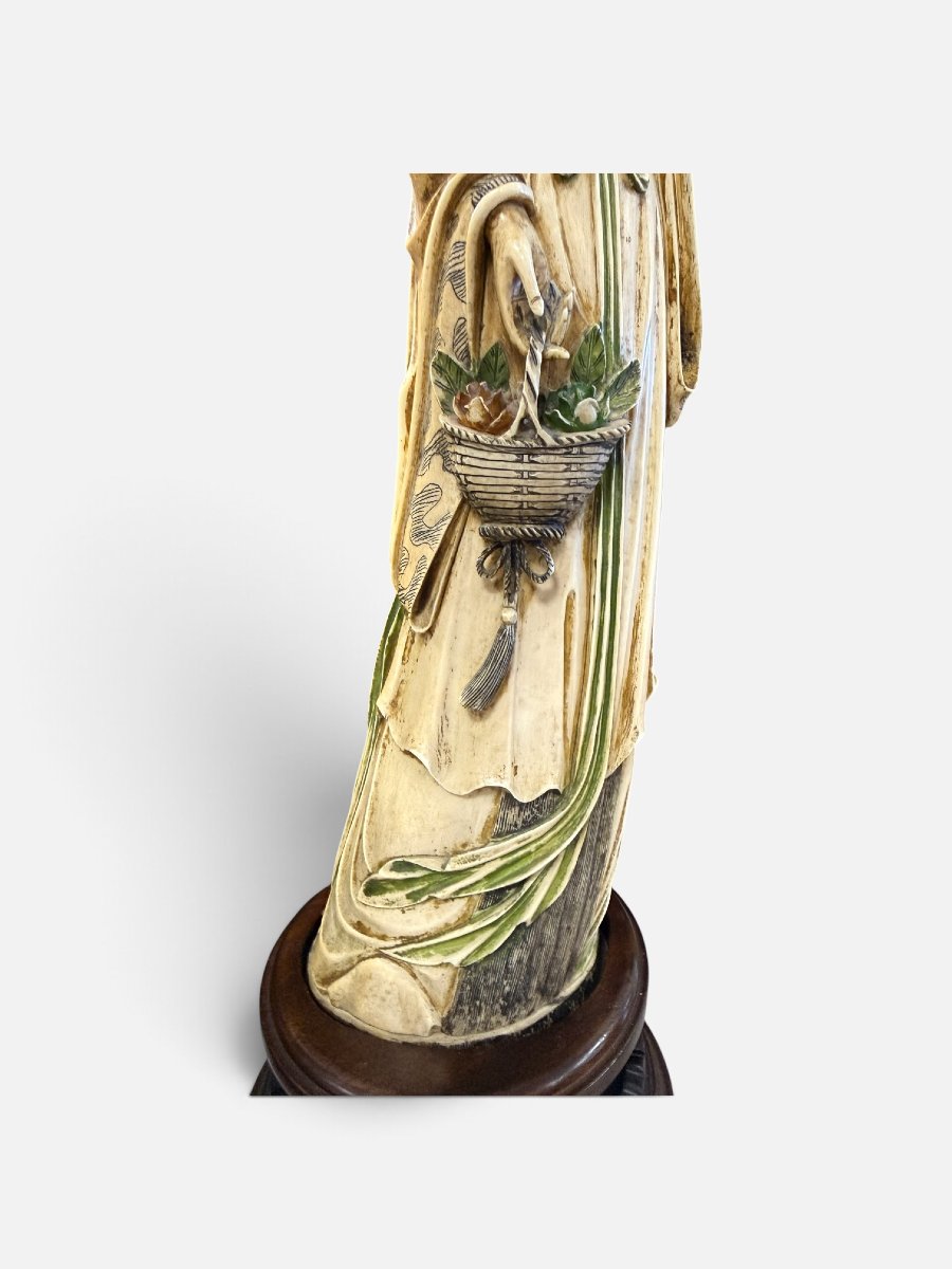 Importante paire de sculptures chinoises en ivoire polychrome-photo-1