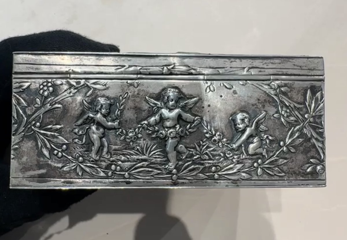 Embossed And Chiseled Silver Box – Hanau, Late 19th / Early 20th Century-photo-2