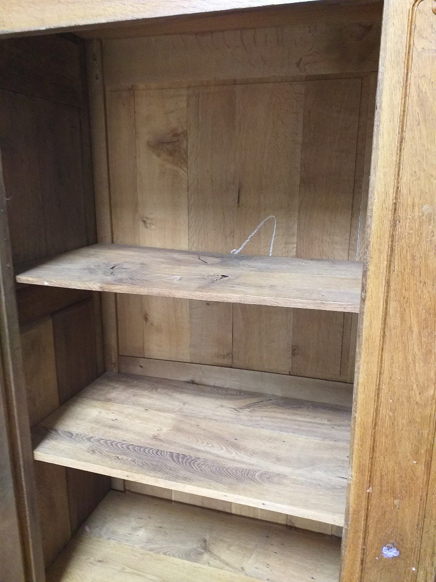 Armoire en chêne massif néo-rustique