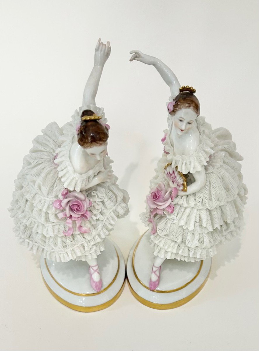 Paired Lace Dancers From Volkstedt-rudolstadt-photo-2