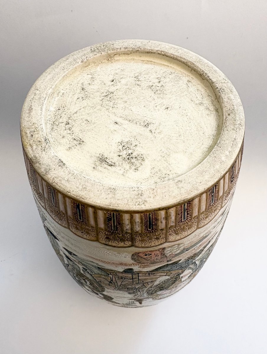 Vase en céramique japonaise Satsuma – Rakanové, décor moriage doré-photo-7