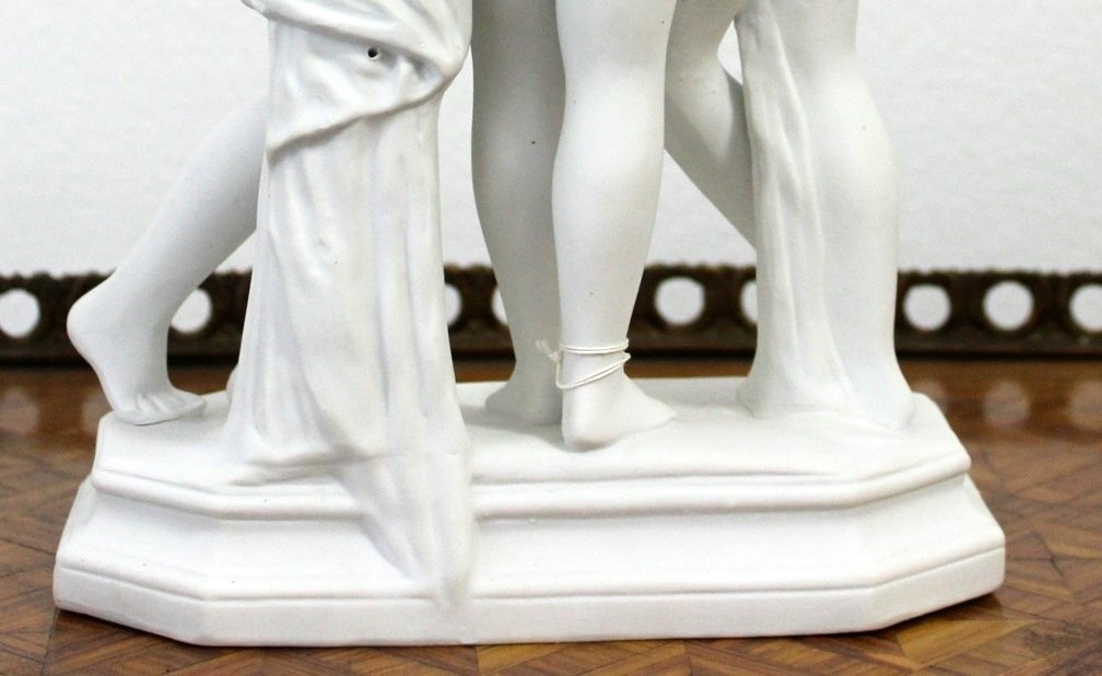 Sculpture In Porcelain Biscuit 3 Graces, Unmarked. Germany? Year 1960-photo-3