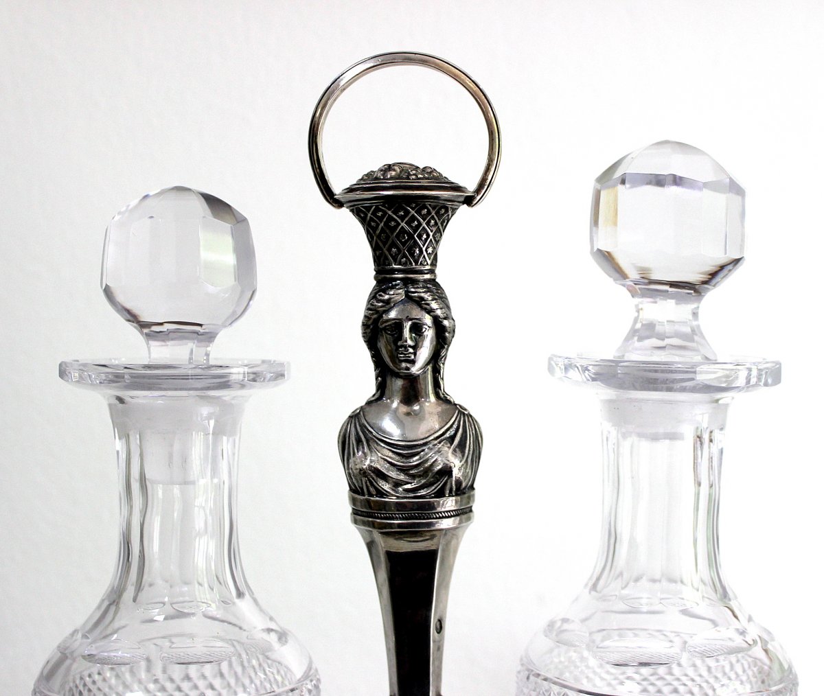 Empire Menage En Argent Et Verre Taillé Pour Huile Et Vinaigre, France Vers 1800-photo-2