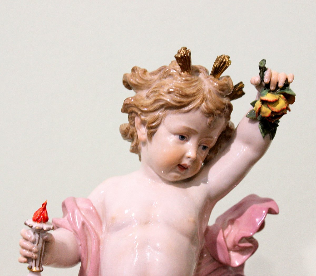 Meissen The Large Porcelain Angel "allegory Of The Day" Germany Around 1830 Height 39cm-photo-4