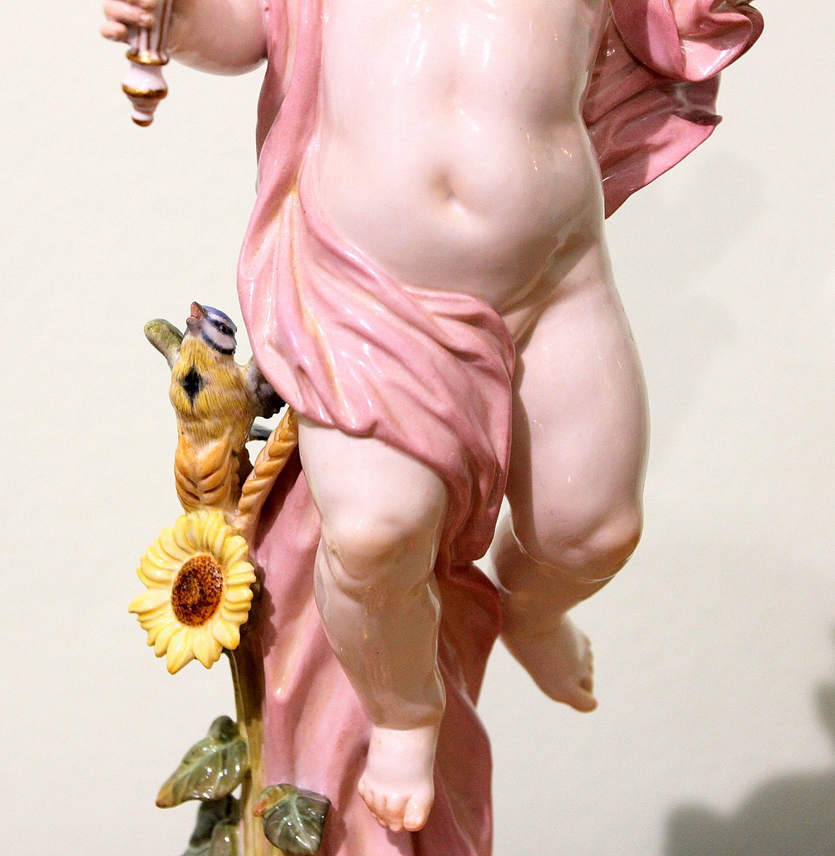 Meissen The Large Porcelain Angel "allegory Of The Day" Germany Around 1830 Height 39cm-photo-1