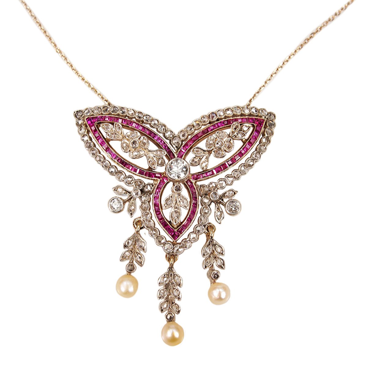 Very Luxurious Necklace Decorated With The Highest Quality Of  Burmese Rubies (formerly Myanmar) , Cut Diamonds And Pearls.