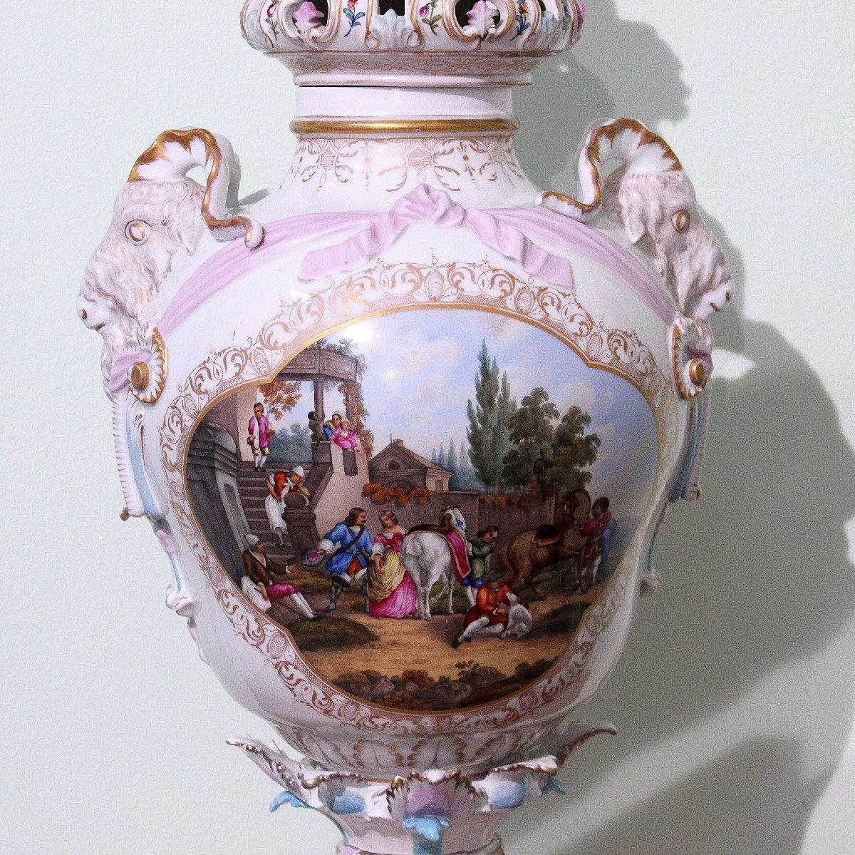 Meissen Large Potpourri Porcelain Urn 78cm-photo-2