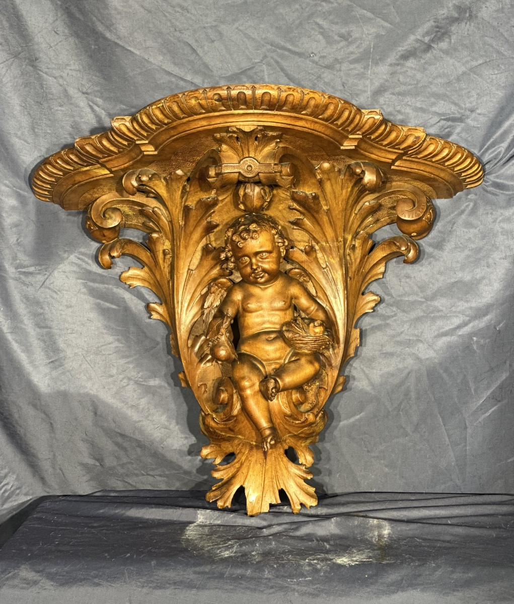 Console en Noyer avec Chérubin – France, XIXe siècle