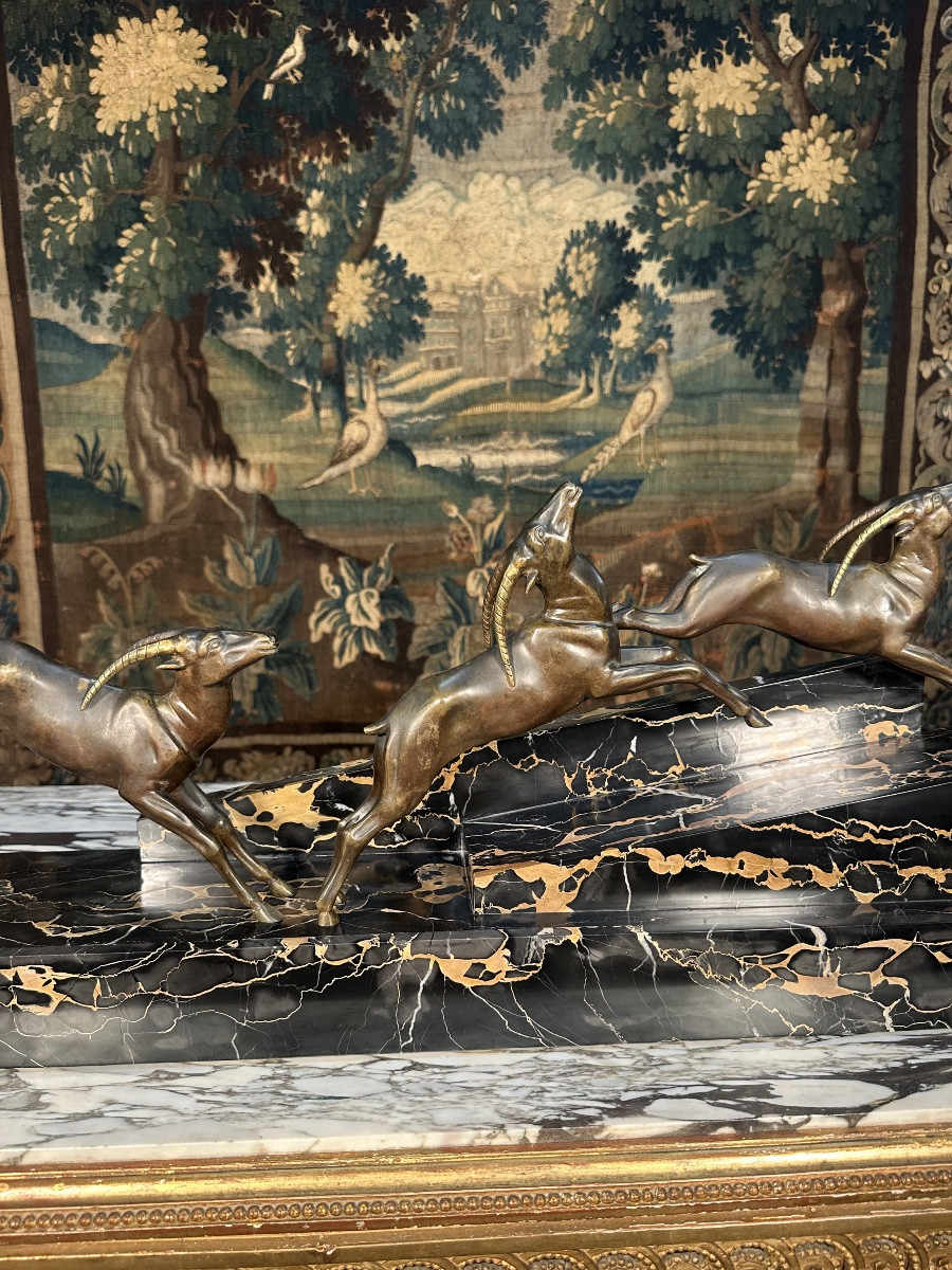 3 Gazelles On A Marble Base -photo-4