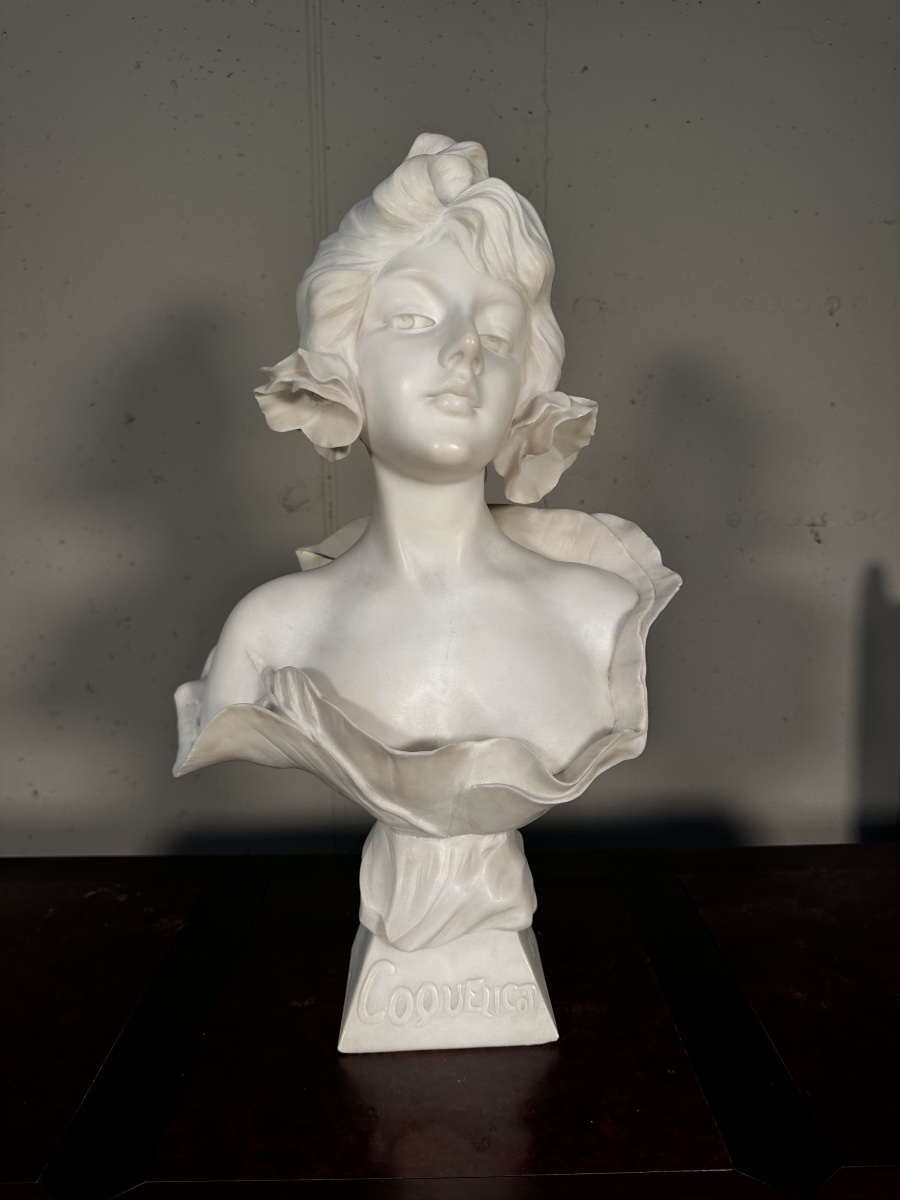 sculpture en Albatre - Coquelicot de E. Villanis