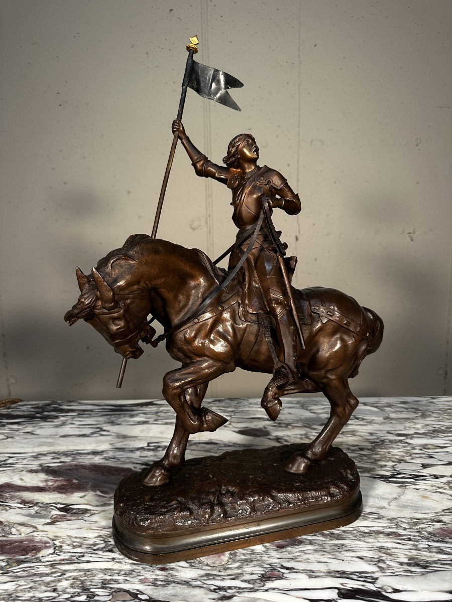 Jeanne D'arc en bronze de A. Gaudez
