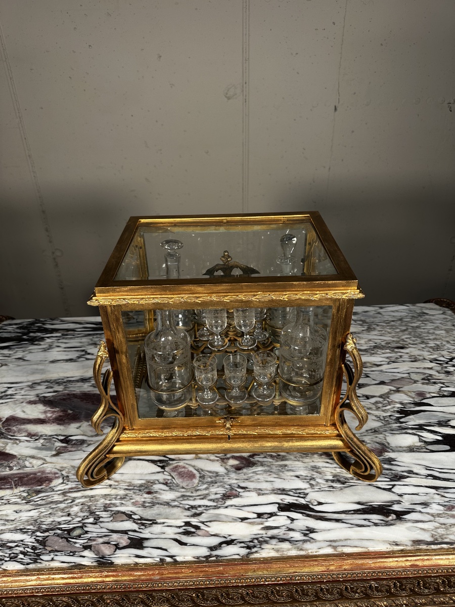 CAVE À LIQUEUR NAPOLÉON III en bronze