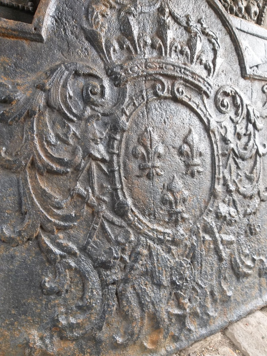 Plaque de cheminée en fonte Fleur de Lis et couronne Royale-photo-2