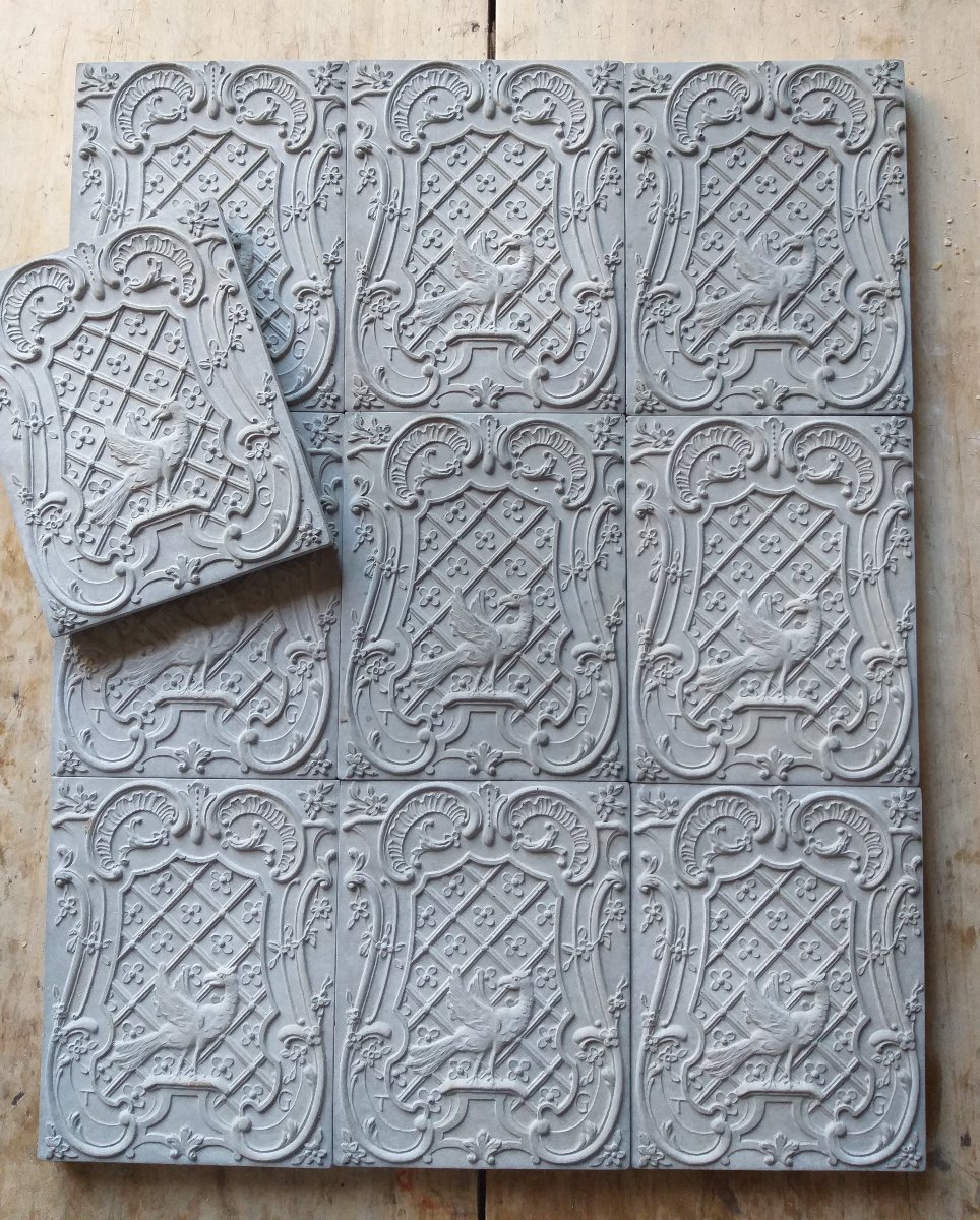 Louis XV-rococo Chimneypiece, Made Out Of The Saint Anna Marble. Ca.1850-photo-3