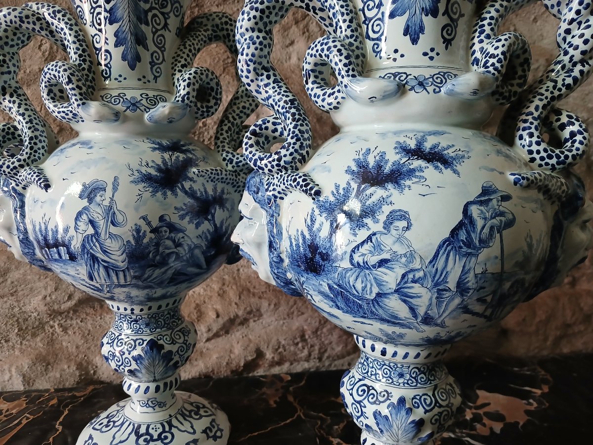 Paire Originale de Vases Delft-photo-2