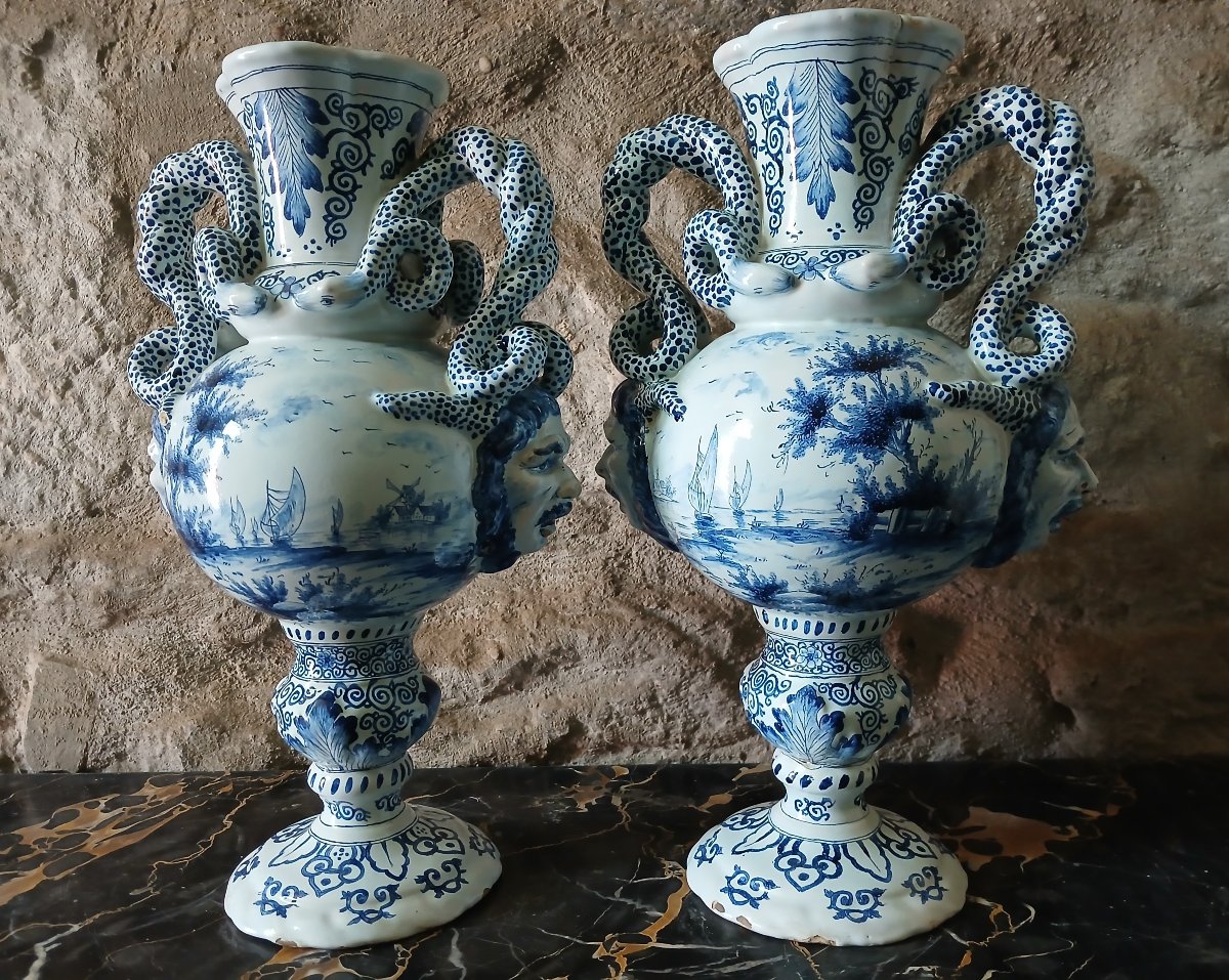 Paire Originale de Vases Delft-photo-3