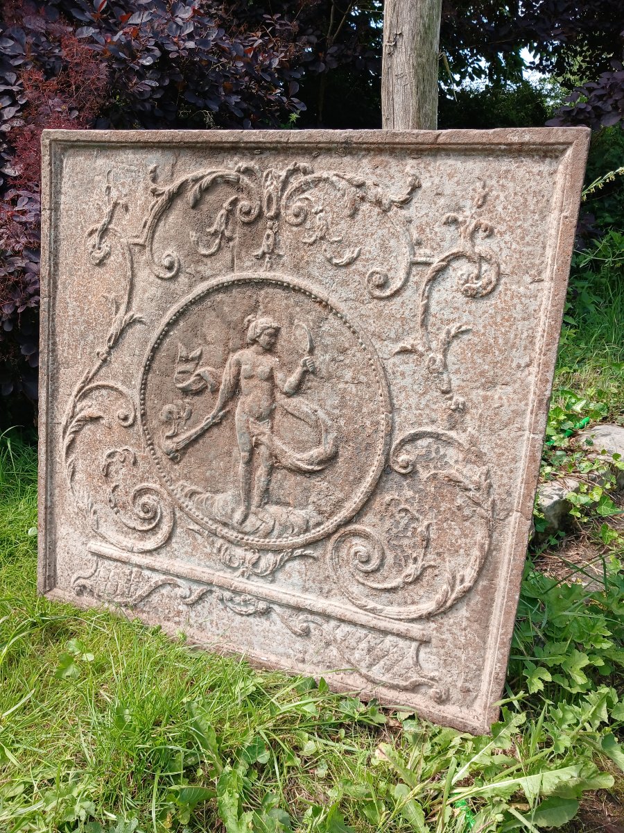 Cast-iron Fireplace Plate
