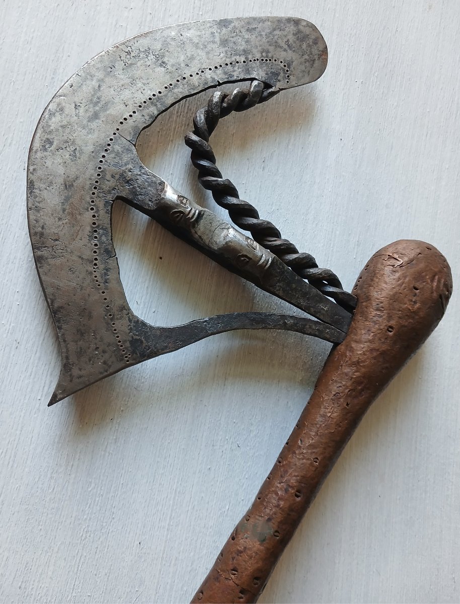 Tribal Prestige Axe Made Of Wrought Iron And Copper-photo-2