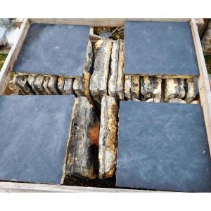 Dalles, pavé de Basècles noir, ca.1800-1825