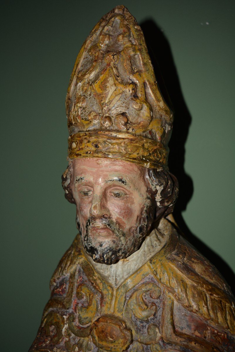 Mid-18th Century Wooden Bishop Figure-photo-2