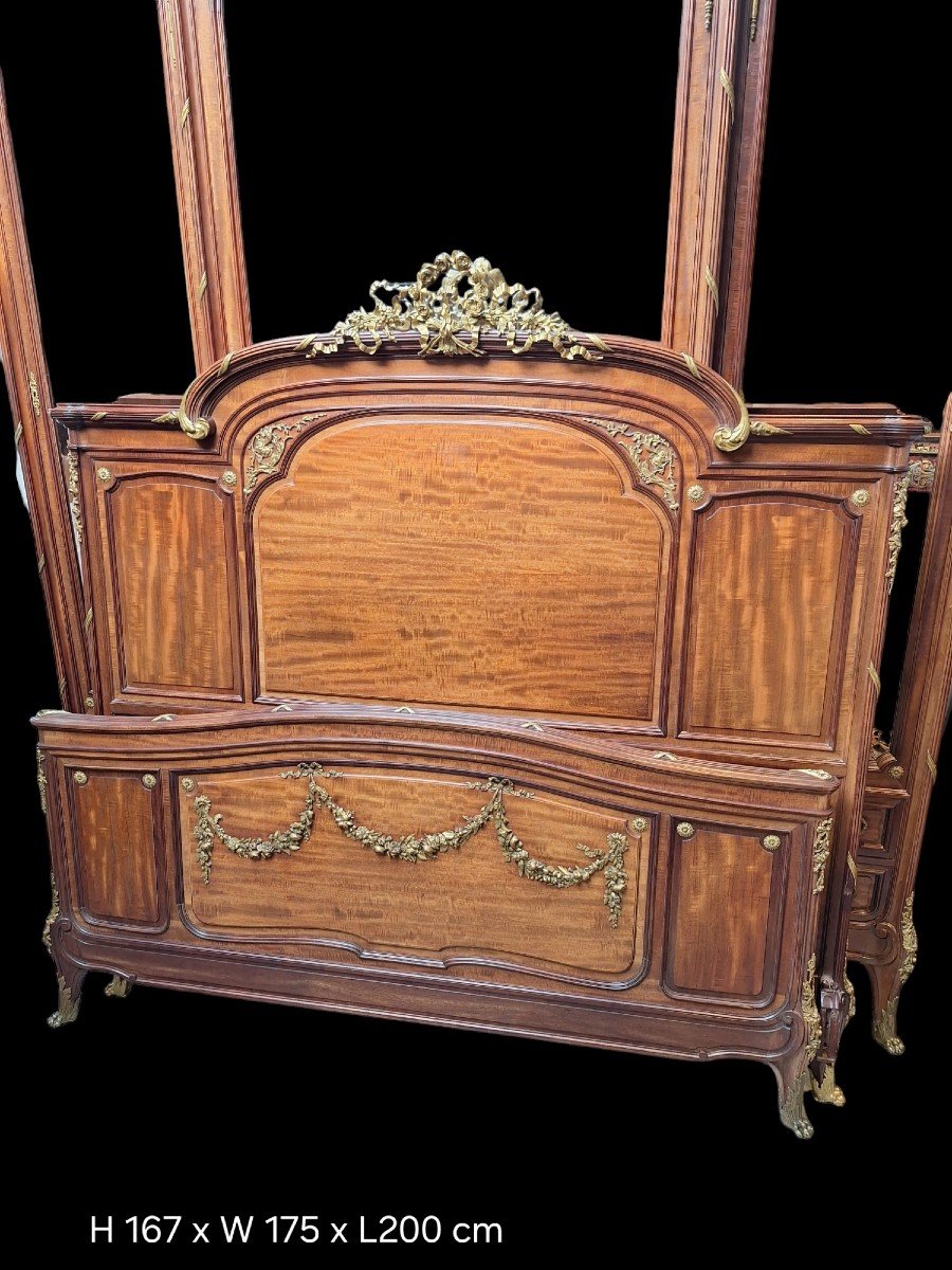 Chambre à Coucher de grande qualité  En Acajou De Style Louis XVI. Signée Schmit, Paris-photo-3