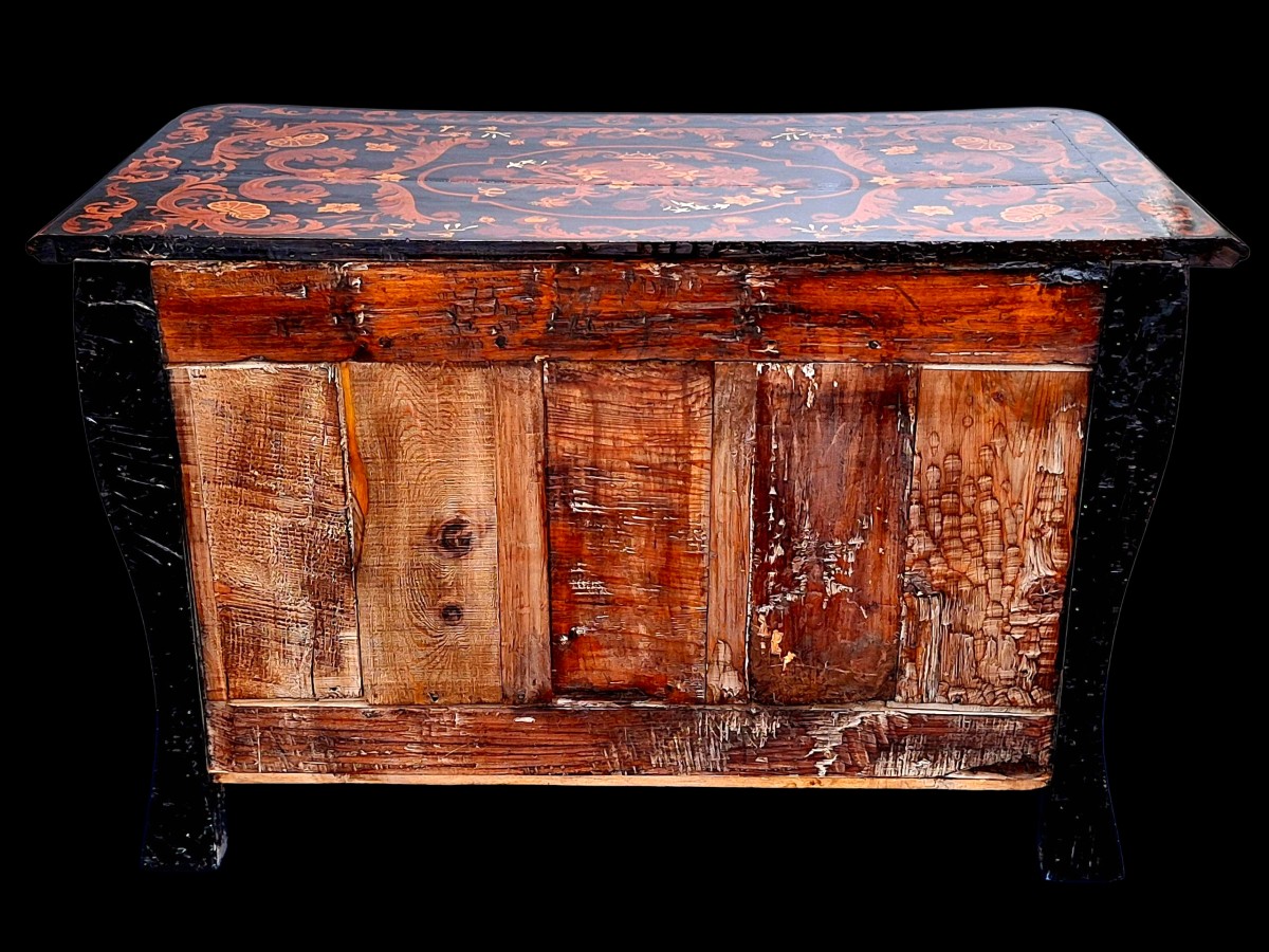 17th Century Chest Of Drawers  -photo-7
