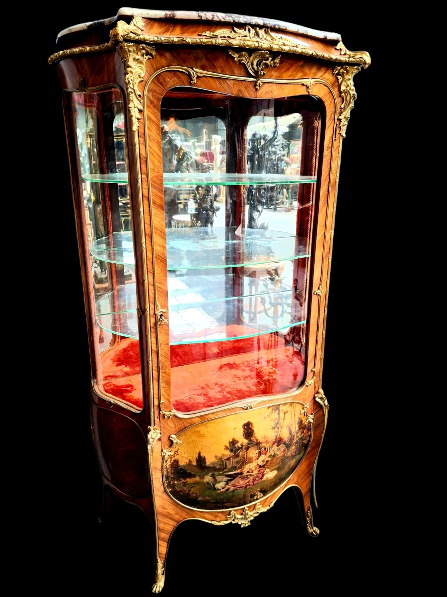 Vitrine Louis XV 19ième 